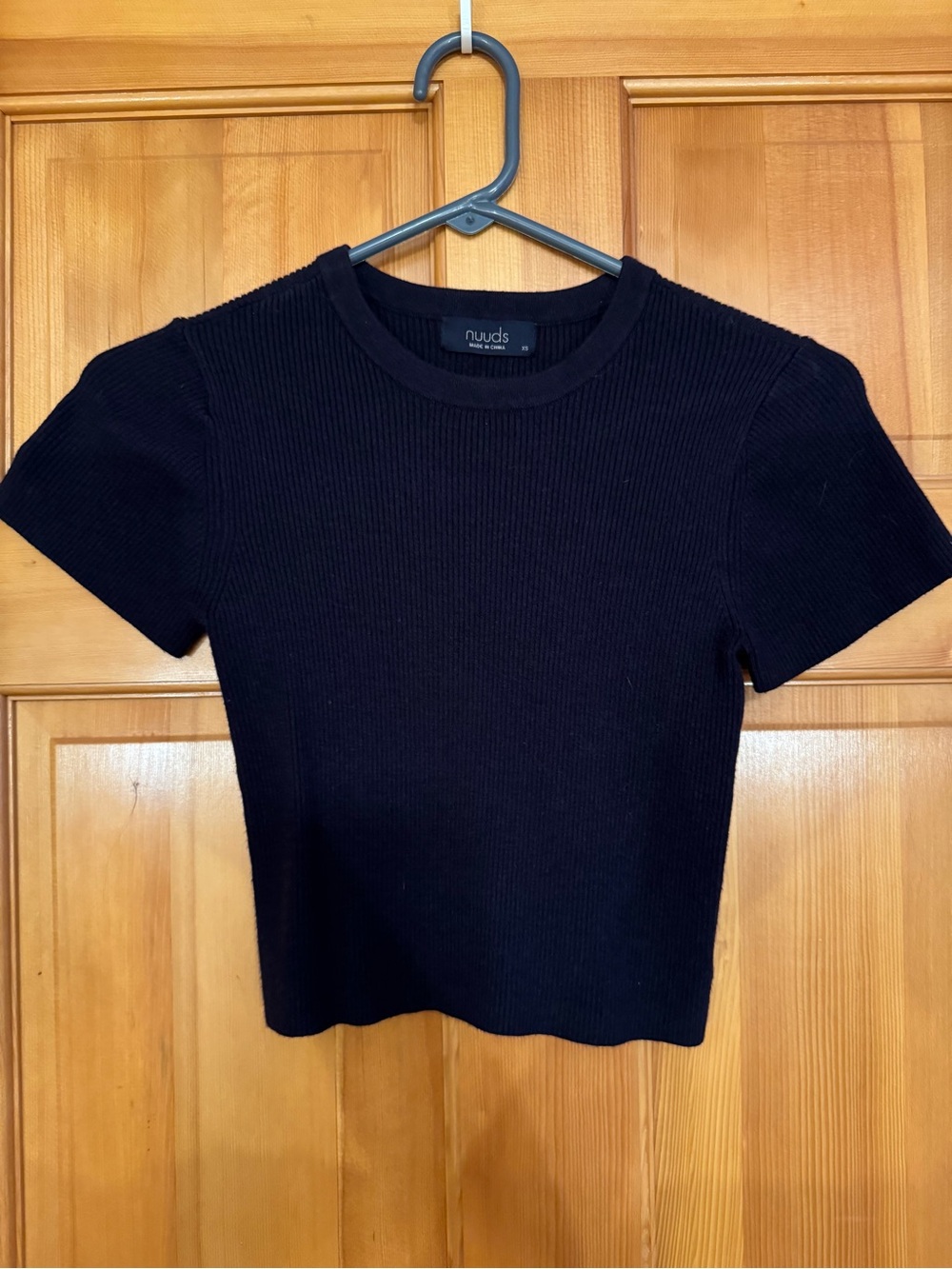 nuuds Navy Ribbed Short Sleeve Crop Sweater